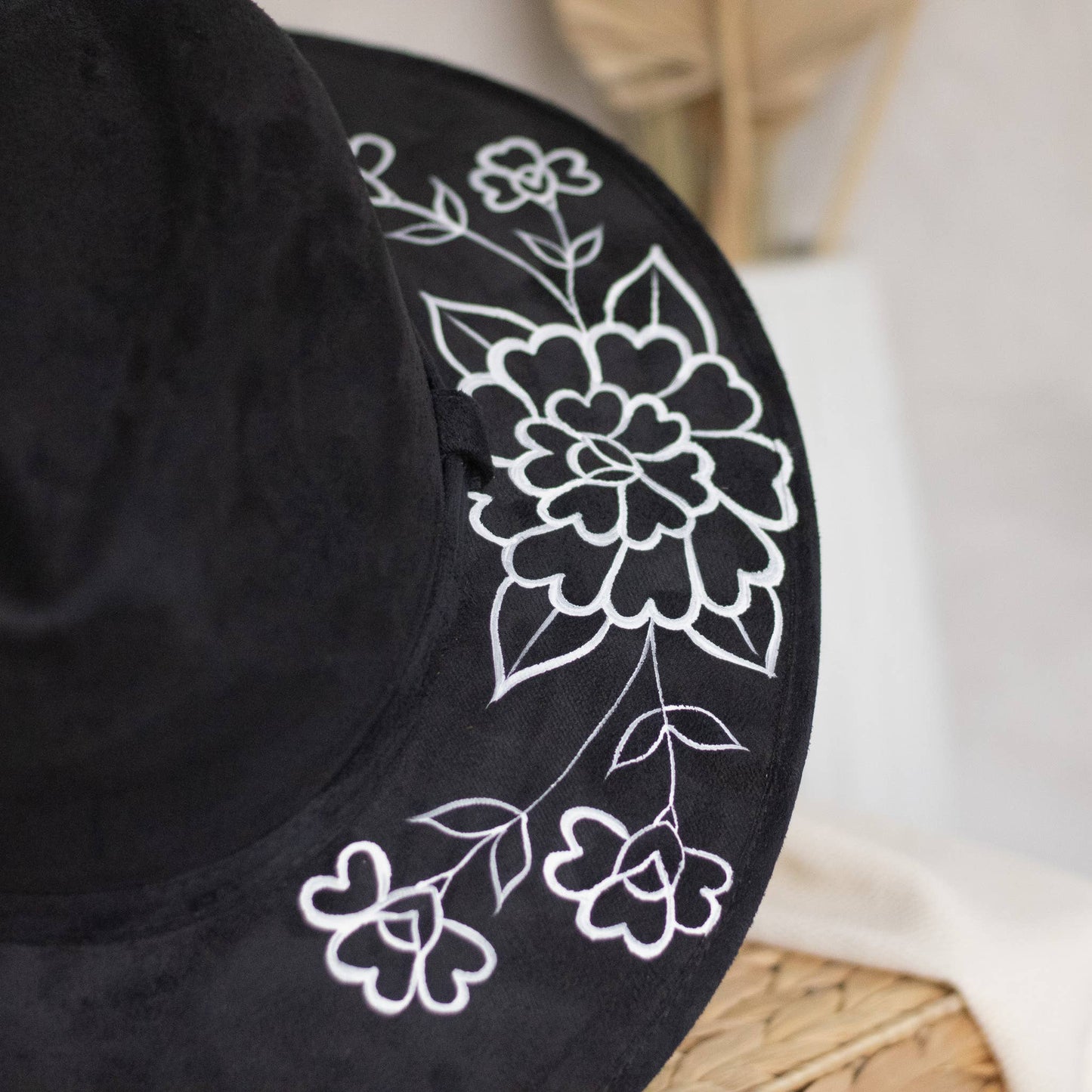 Wolf & Sparrow "Elvira" Hand Painted Western Boho Hat - Black and White